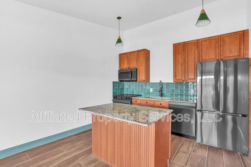West Palm Beach House: 4011 36th Ct
