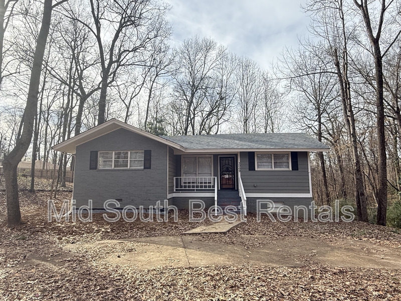 Memphis House: 3069 Homewood Dr