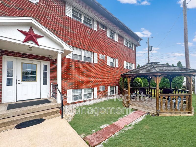 Montoursville Condo: 802 Chestnut Street