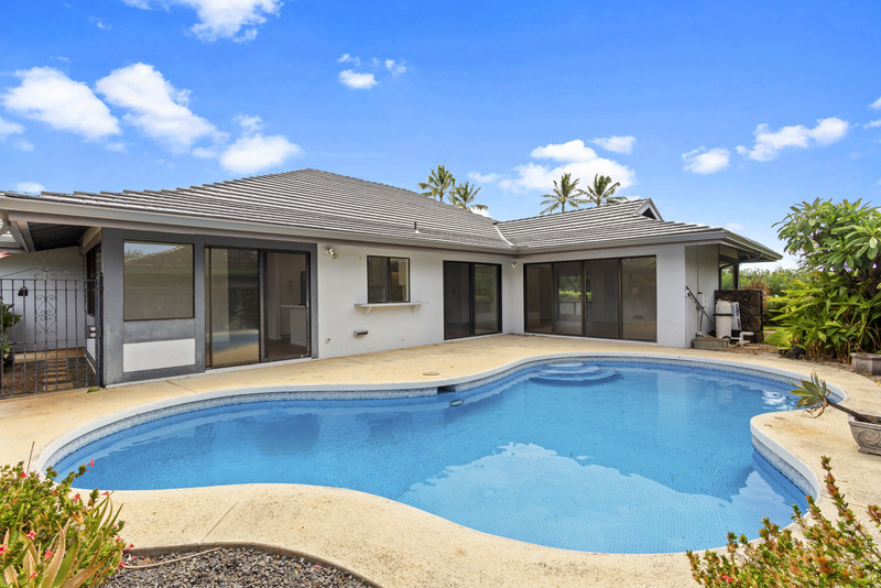 Honolulu House: 1055 Kapo Way
