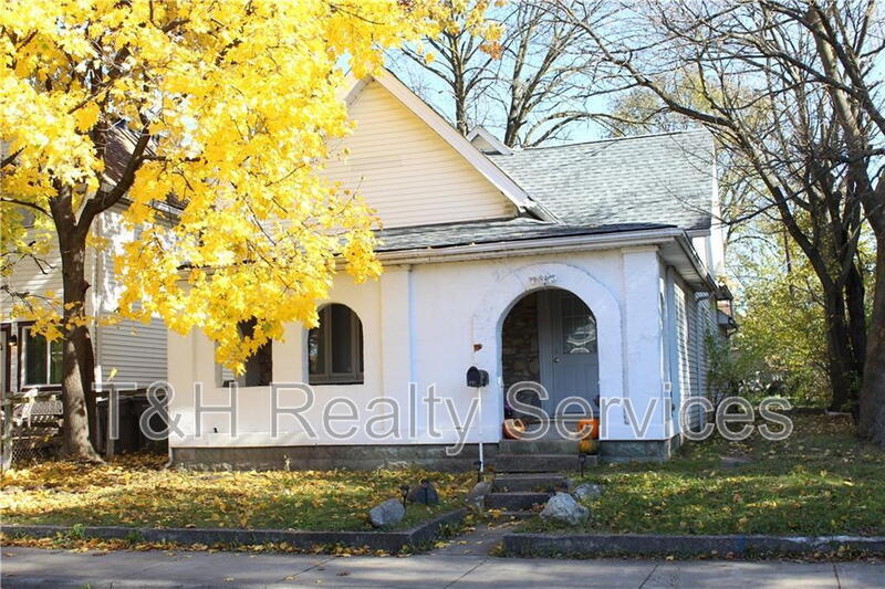 Indianapolis House: 651 North Beville Avenue