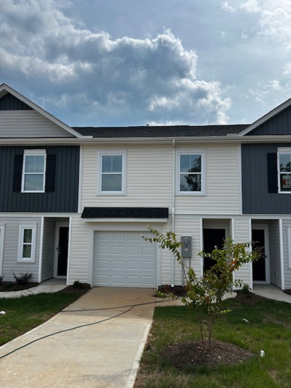 Columbia Condo: 21 Spring Pine Court