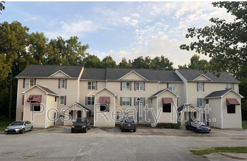 High Point Condo: 308 Ardale Drive - 2G