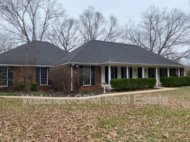Lakeland House: 9826 Memphis Arlington Road Lakeland TN 38002