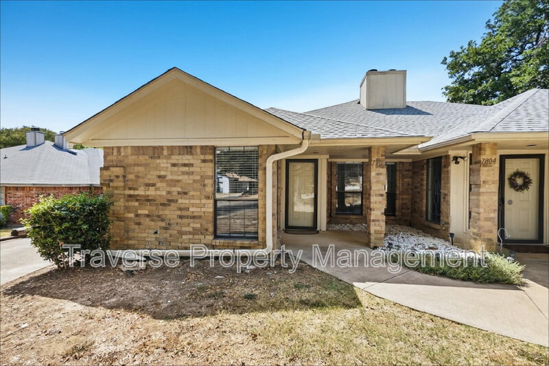 Fort Worth Condo: 7806 Laver Ct