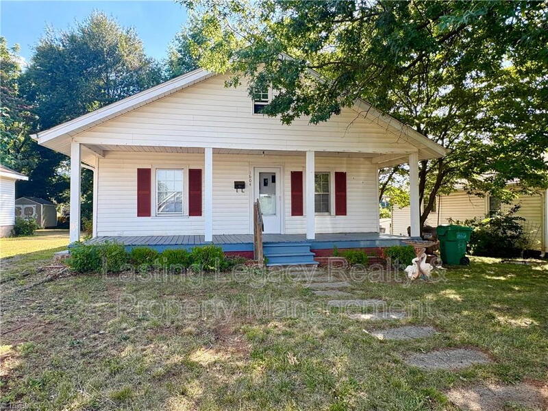 High Point House: 1604 Walker Place