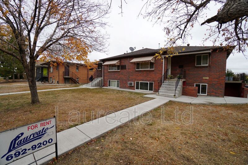 Aurora Condo: 1968 Beeler St