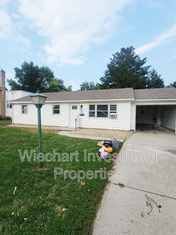 Delphos House: 616 S Clay Street