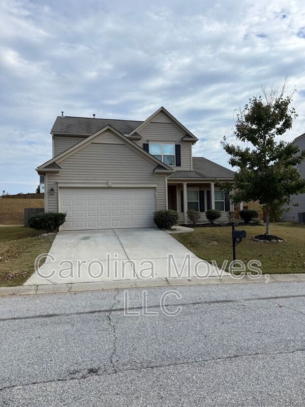 Simpsonville House: 451 Riverdale Road