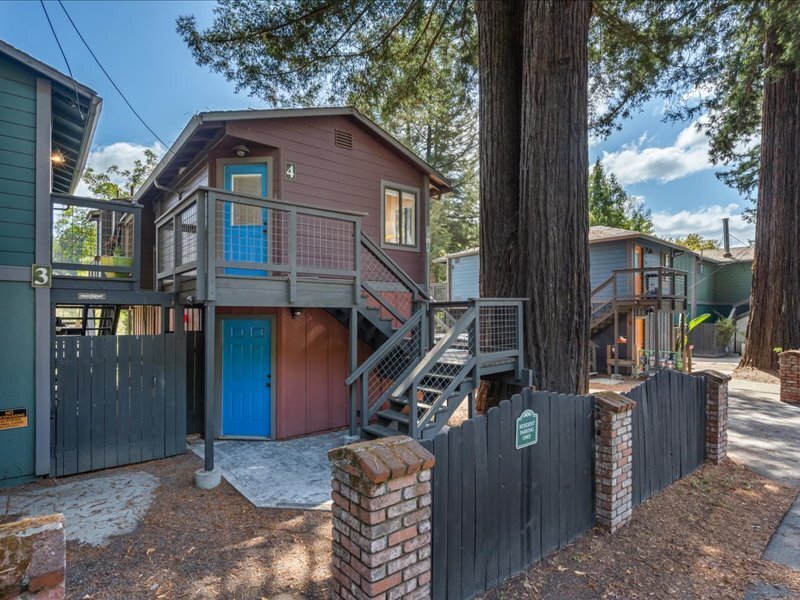 Guerneville Townhome: 14975 River Road