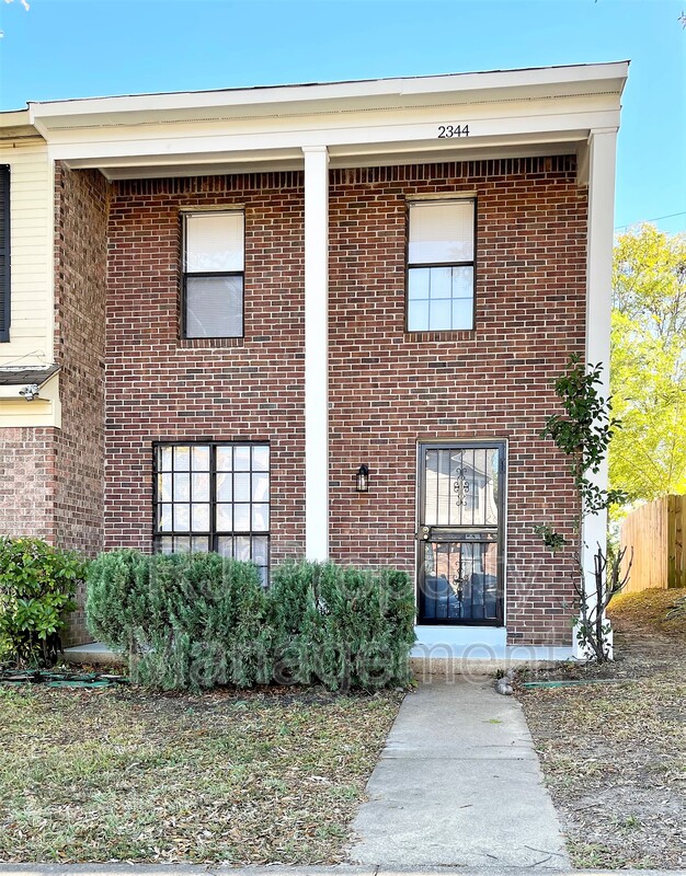 Memphis Townhome: 2344 N Orchid Dr