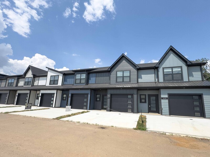 Clarksville Townhome: 1606 Jonathan Wade Circle