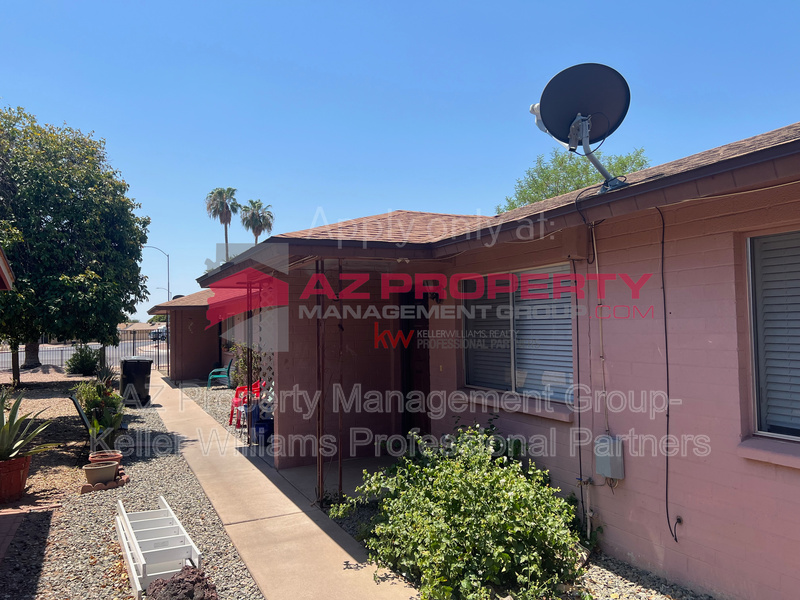 Mesa Condo: 2228 E Broadway Rd