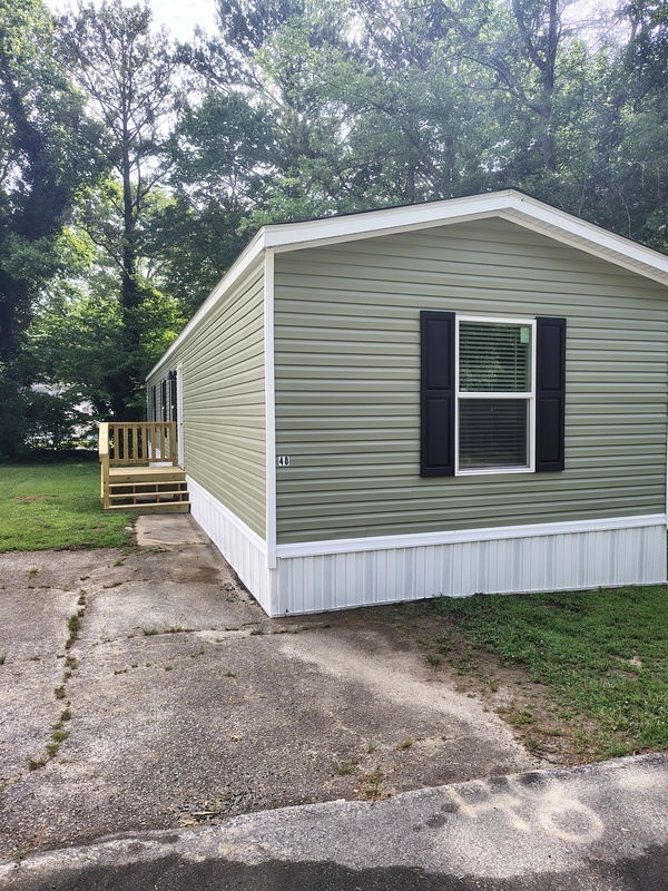 ELLENWOOD House: 46 Poole Circle