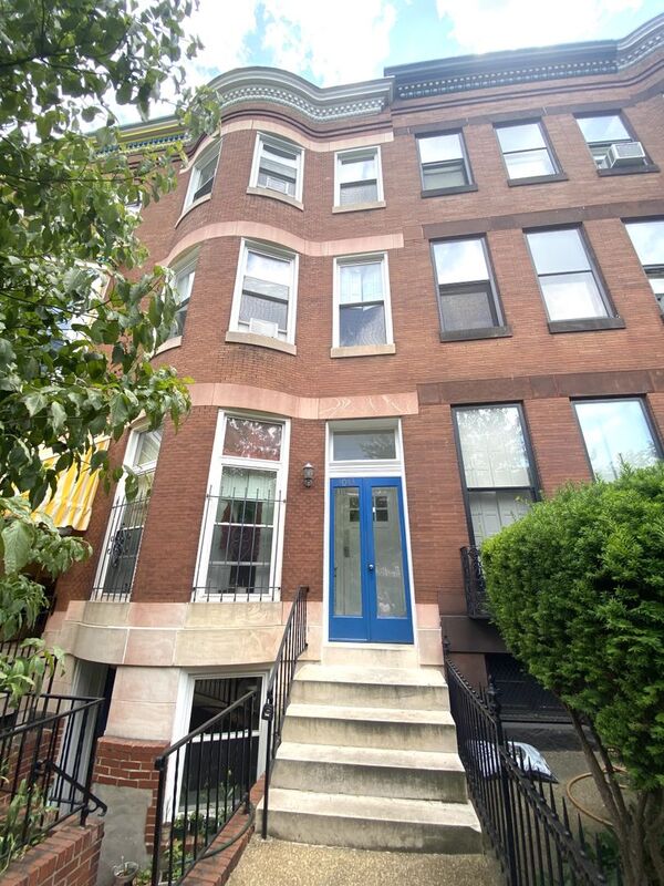 Baltimore Condo: 3043 St. Paul St