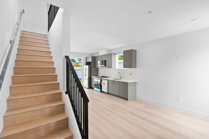 San Diego House: 3520 Oak Glen Lane
