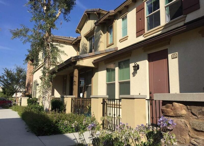 San Diego House: 10678 Village Haven Trl