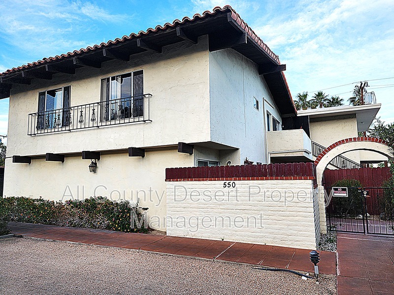 Palm Springs Condo: 550 S. El Cielo Road