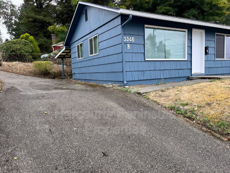 Bremerton Condo: 3346 Ward Ave