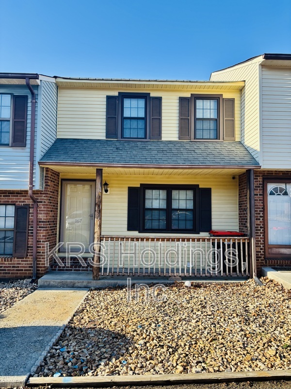 Lynchburg Townhome: 167 Kitty Hawk