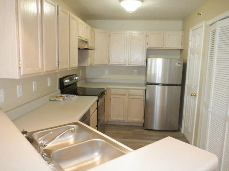 Louisville Townhome: 1830 W. Centennial DR