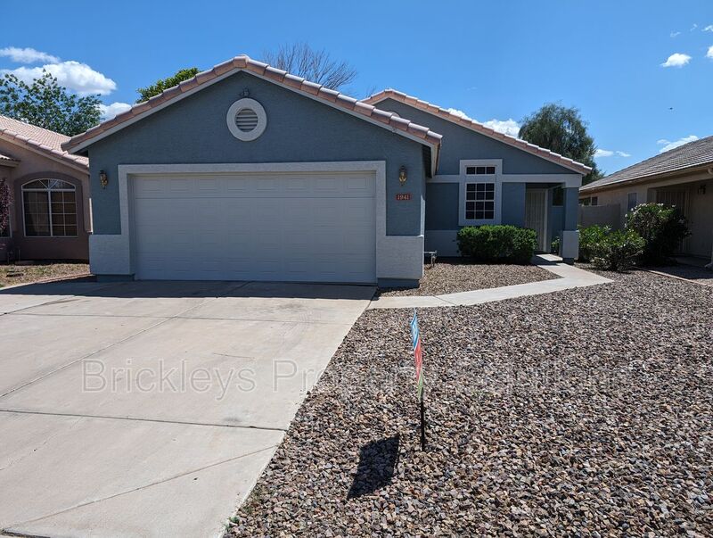 Chandler House: 1941 E Tulsa St.