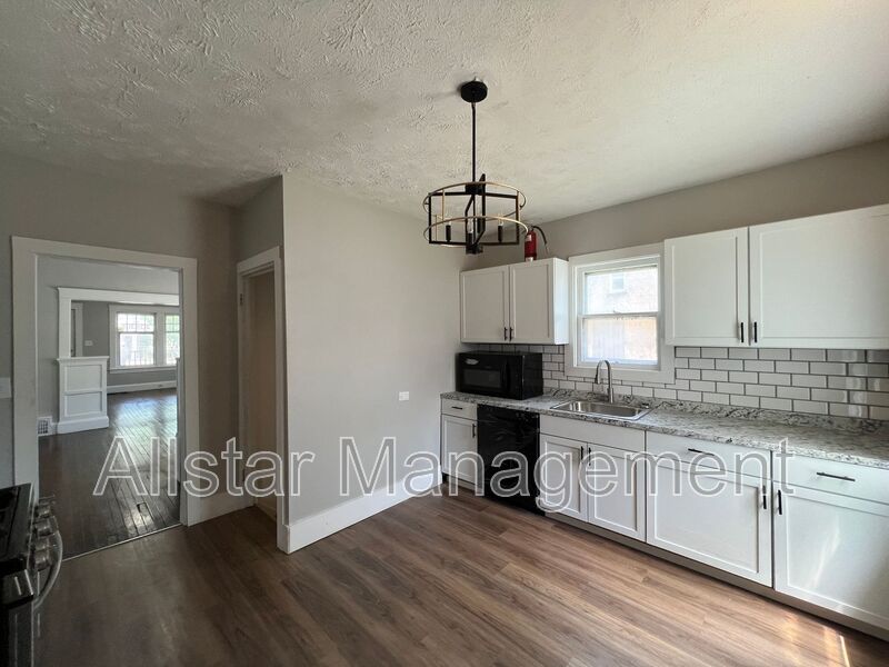 Cleveland Condo: 8203 Denison Avenue