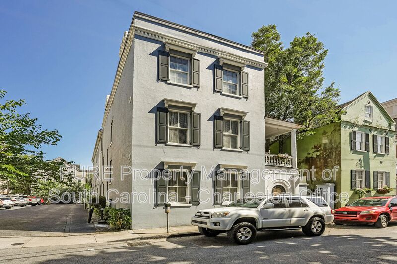 Charleston Condo: 75 Society St