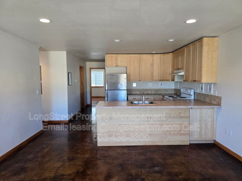 Corvallis Townhome: 132 SW Avery Ave