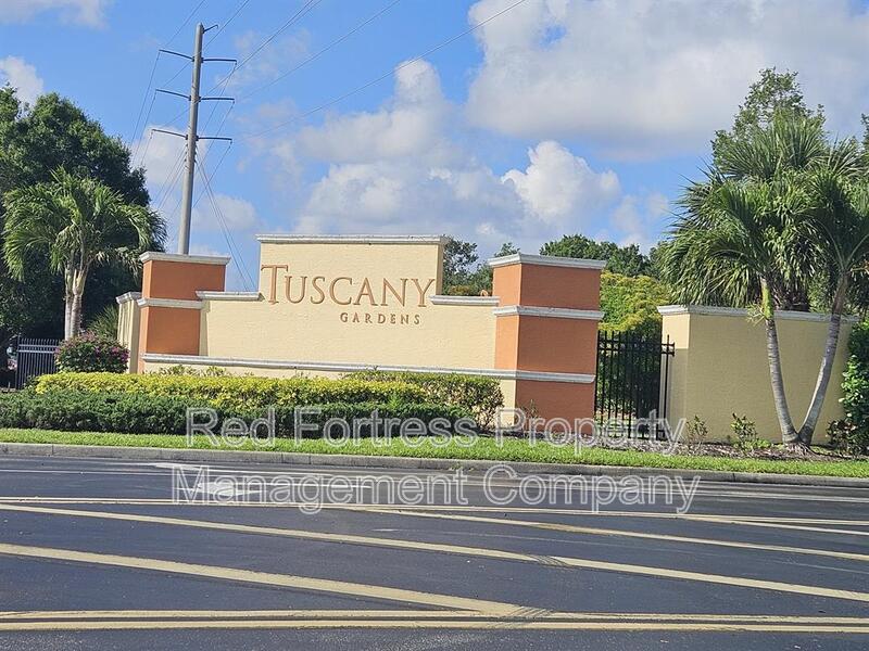 Fort Myers Condo: 6360 Aragon Way