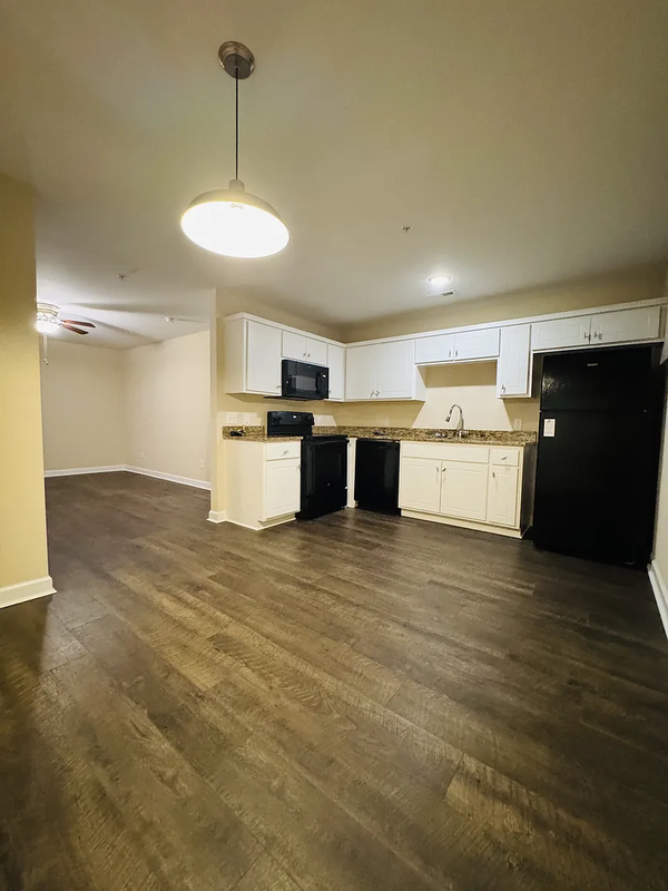 Greenville Condo: 1150 Cross Creek Circle - 6
