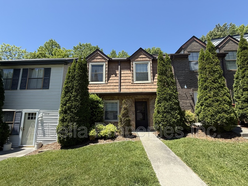 Johnson City Condo: 1608 Herrin Dr
