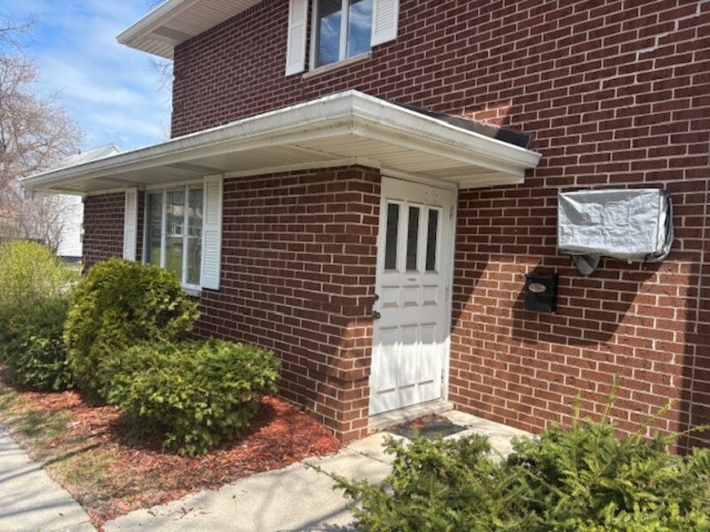 Sheboygan House: 617 Michigan Avenue - 13 - Office