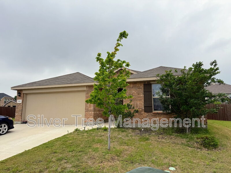 Fort Worth House: 265 Olympia Marble Drive