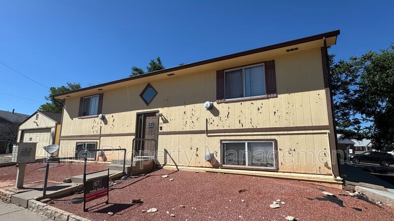 Pueblo Condo: 1529 Oakshire Ln