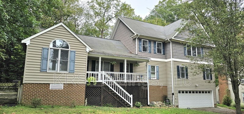 Williamsburg House: 107 Pleasant Point