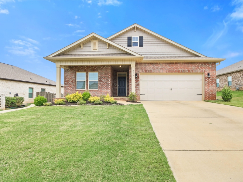 Harvest House: 227 Poplar Hollow Drive