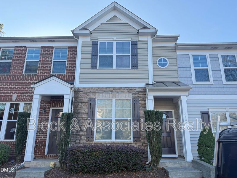 Raleigh House: 3102 Berkeley Springs Place