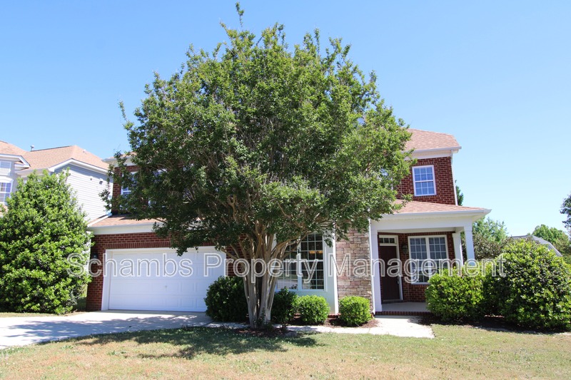 Raleigh House: 5233 Stone Station Dr