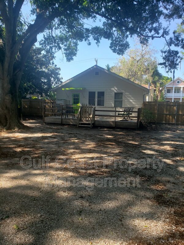 1718 7th Street Sarasota FL 34236 - Photo 22