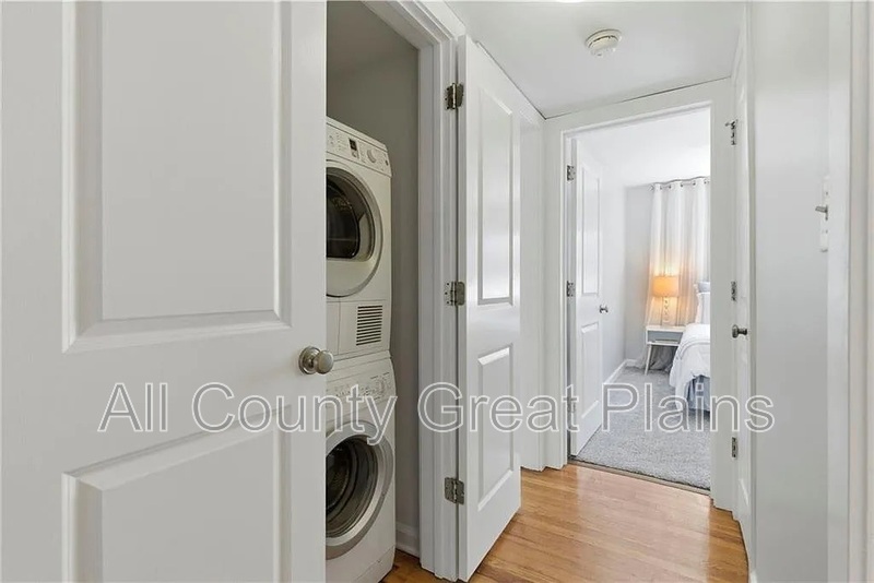 Main Rental Photo 15