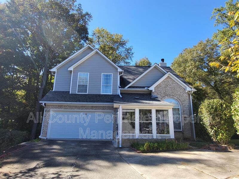 Duluth House: 2355 Brick Mill Court