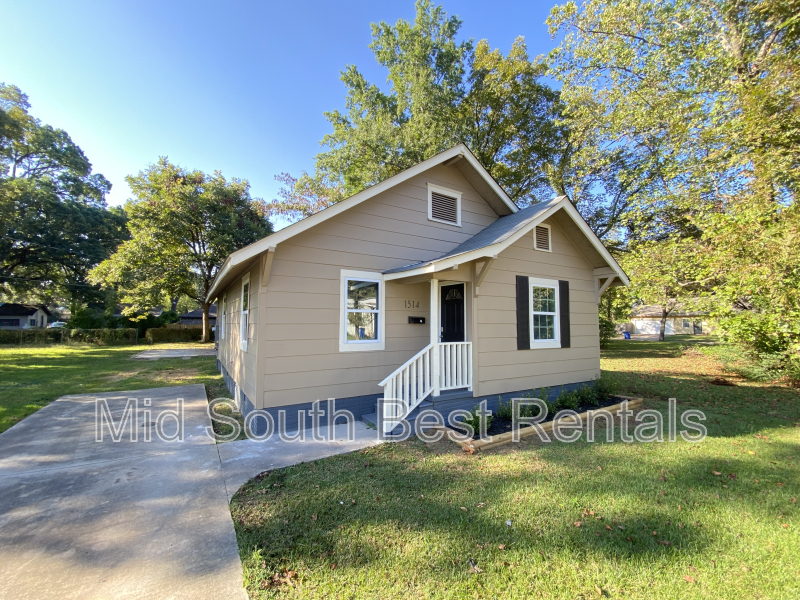 North Little Rock House: 1514 W 16th St