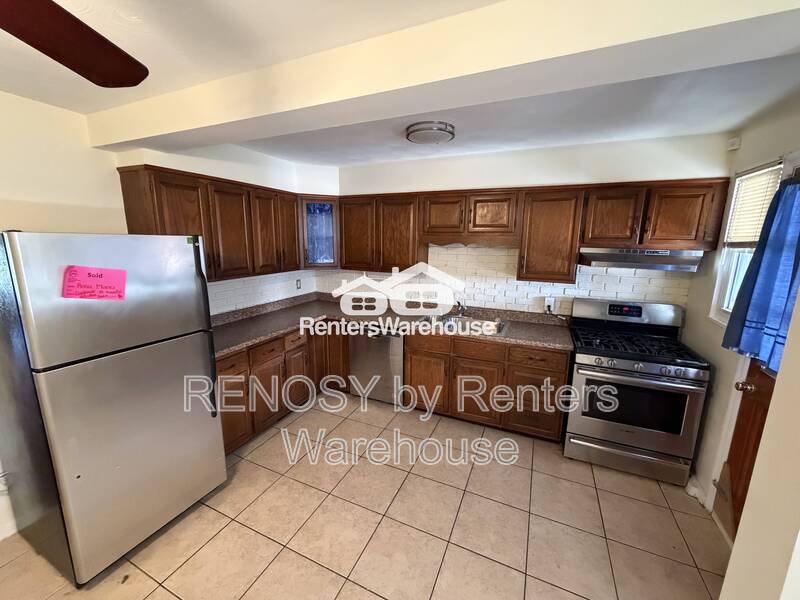 Baltimore House: 1614 Ellamont st