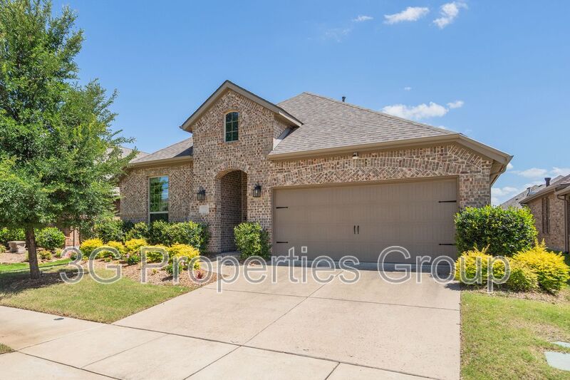Little Elm House: 9916 Echo Summit Dr.