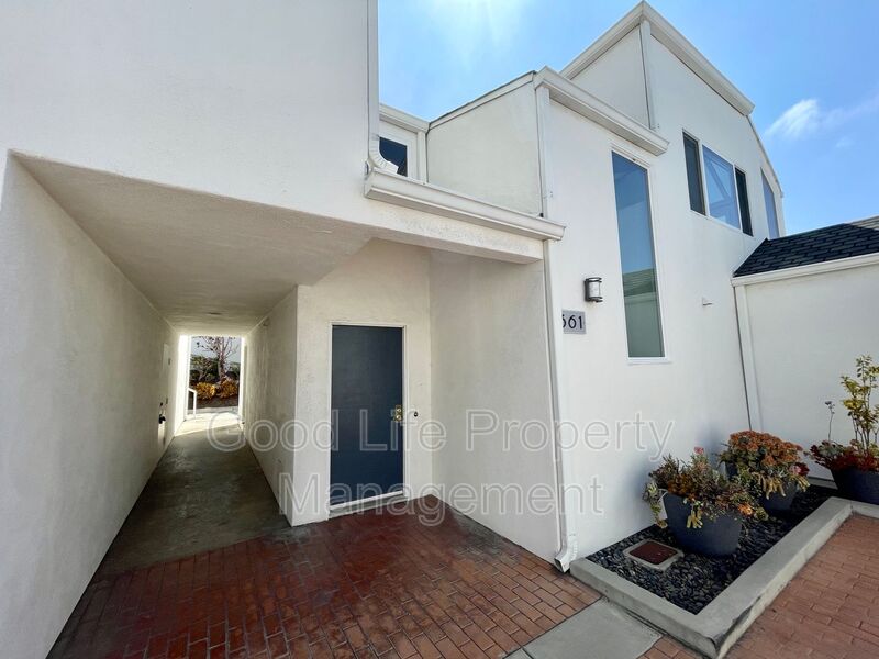 Request a Viewing for 361 Shoemaker Lane Tenant Turner