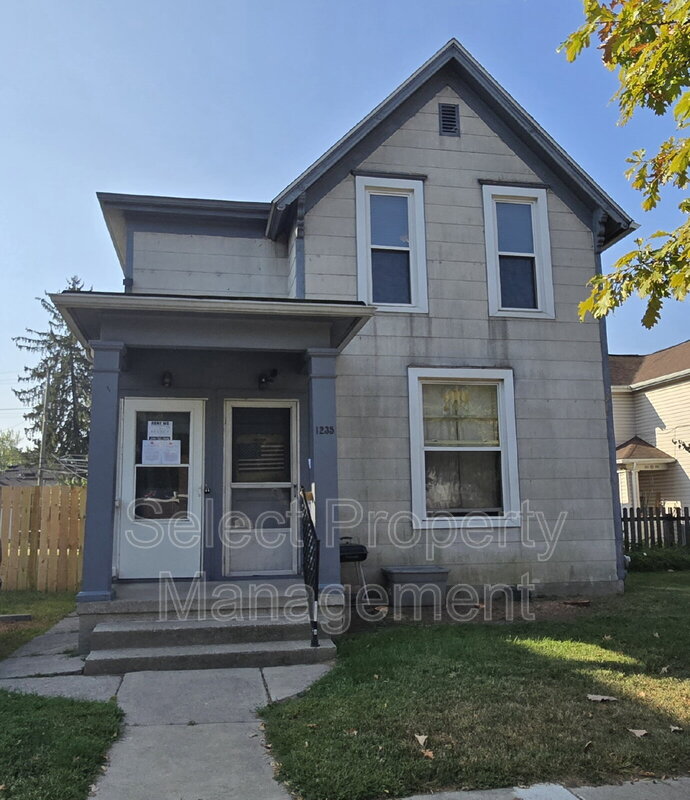 Fort Wayne Condo: 1235 Stophlet Street