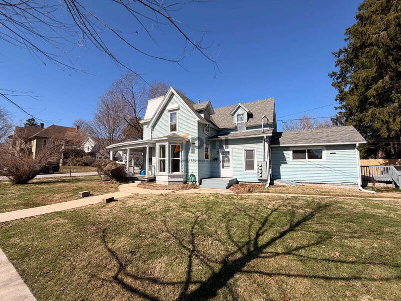 Valparaiso Condo: 302 Lafayette Street