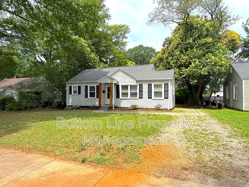 Charlotte House: 214 S Gardner Ave