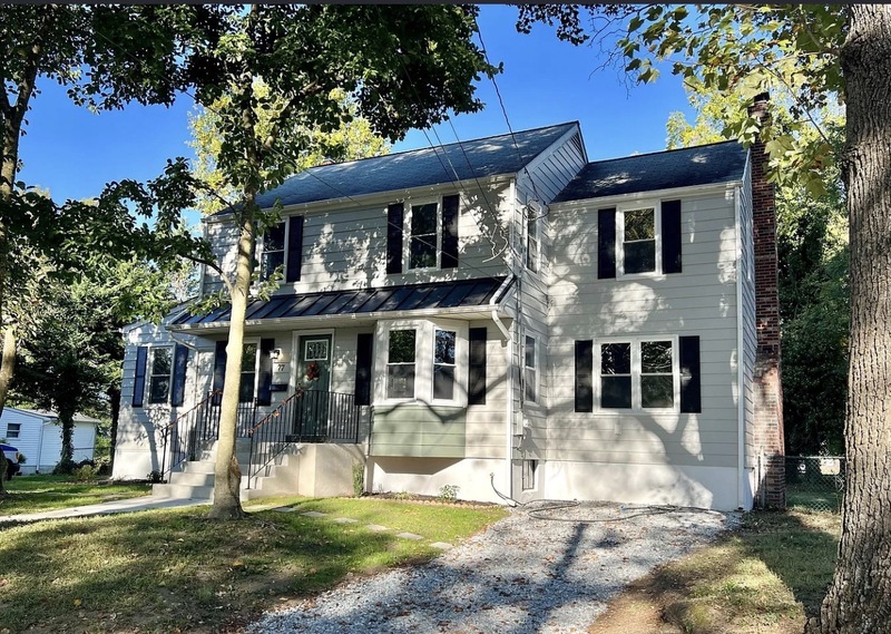 Pennsville Township House: 77 Locust Avenue